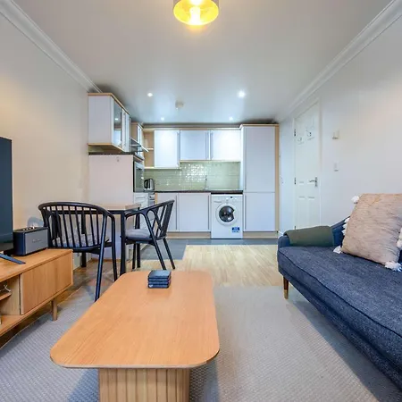 Londwell Earls Court Central Boutique Apartment